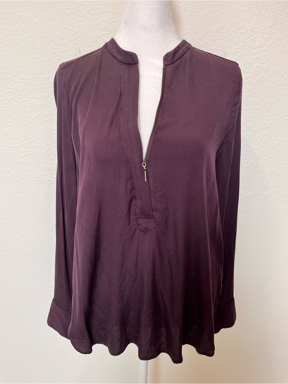 Vince Deep Navy Silk Zip-Front Long Sleeve Blouse